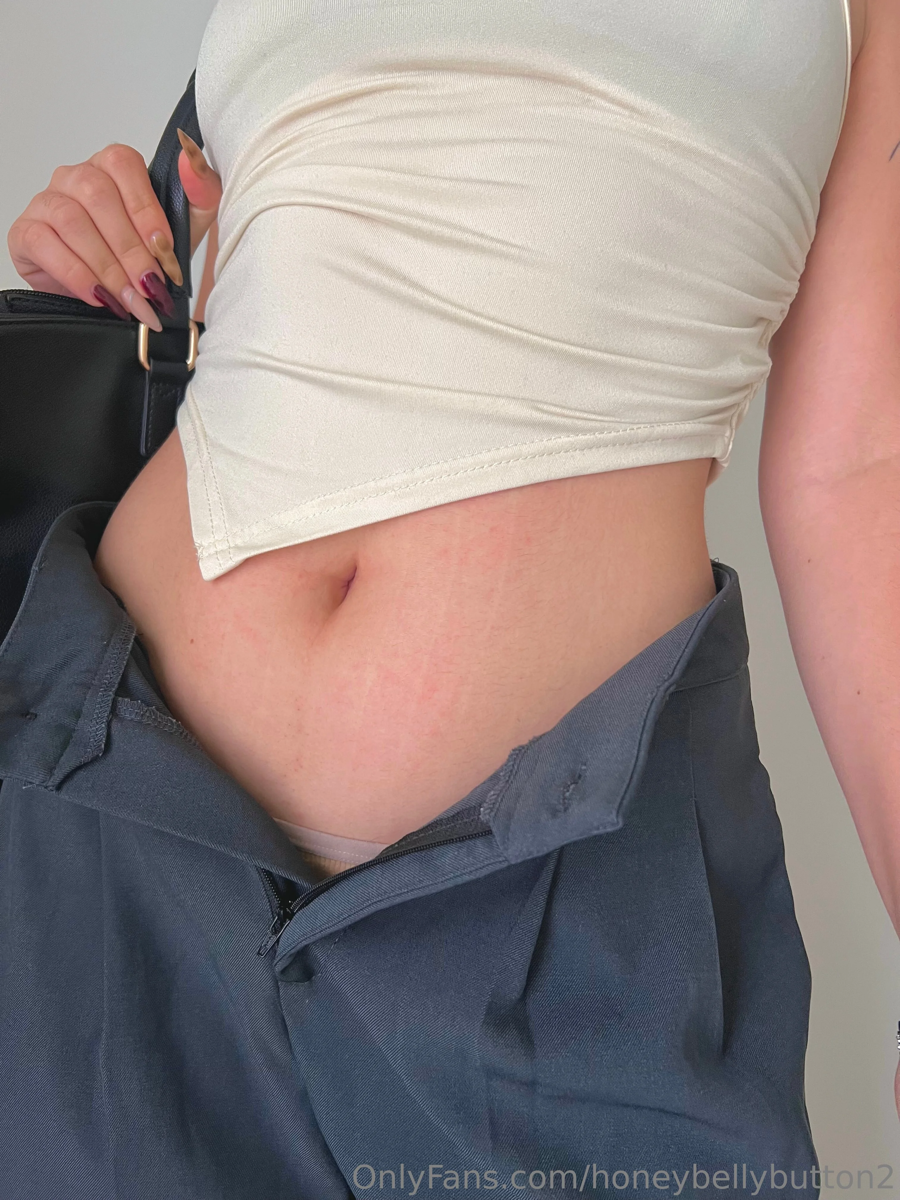 Honey Navel @honeybellybutton2 alex adams