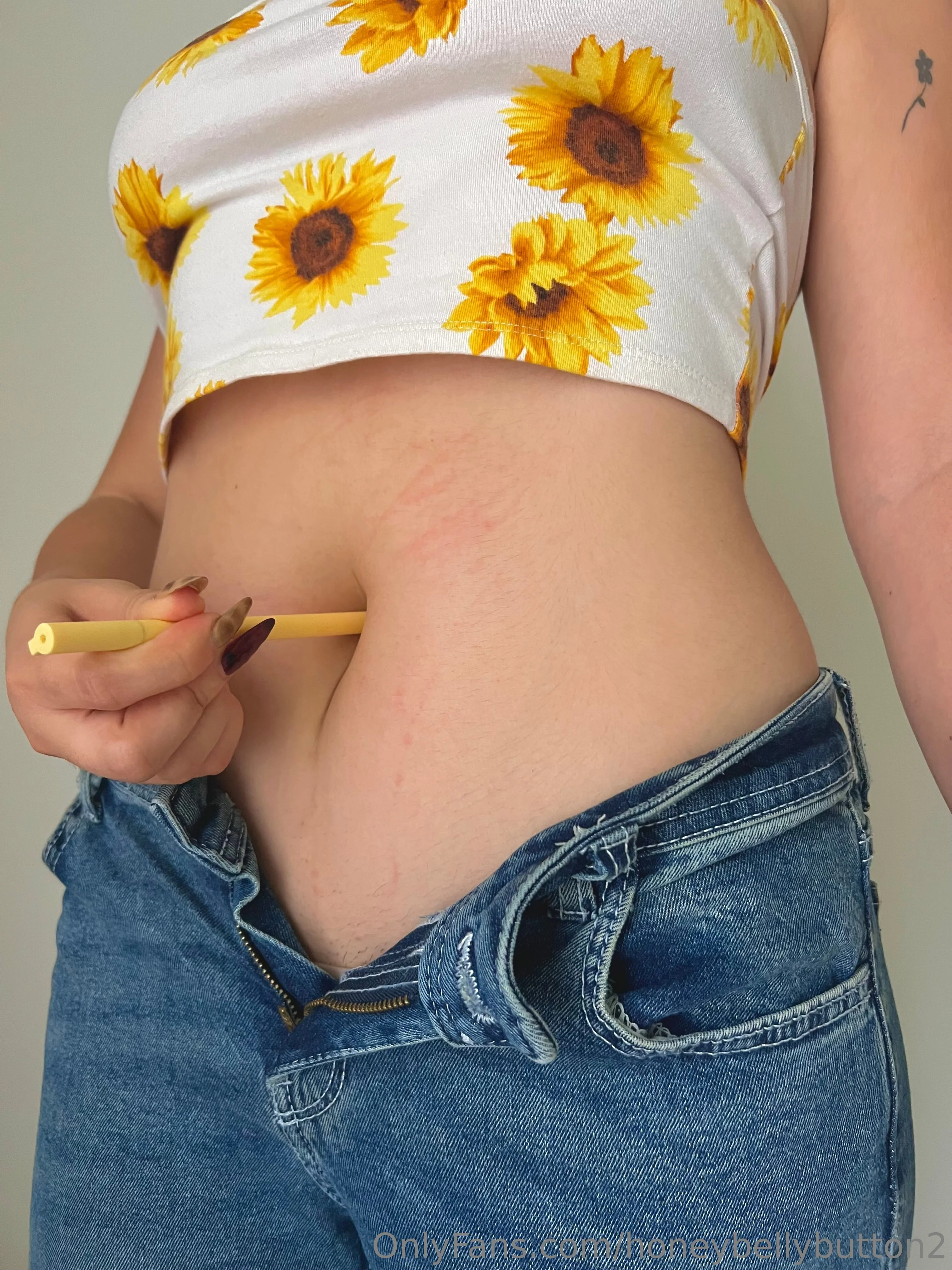 Honey Navel @honeybellybutton2 full videos