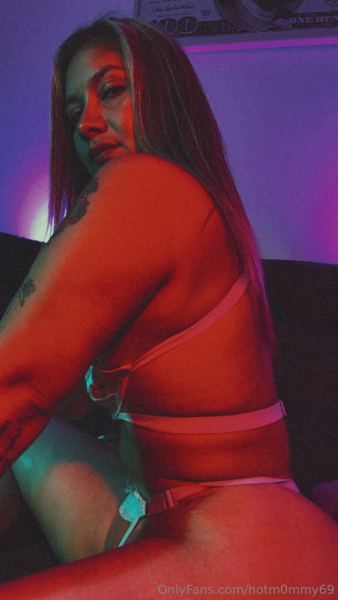 Hot Mommy 💞💦 gifs