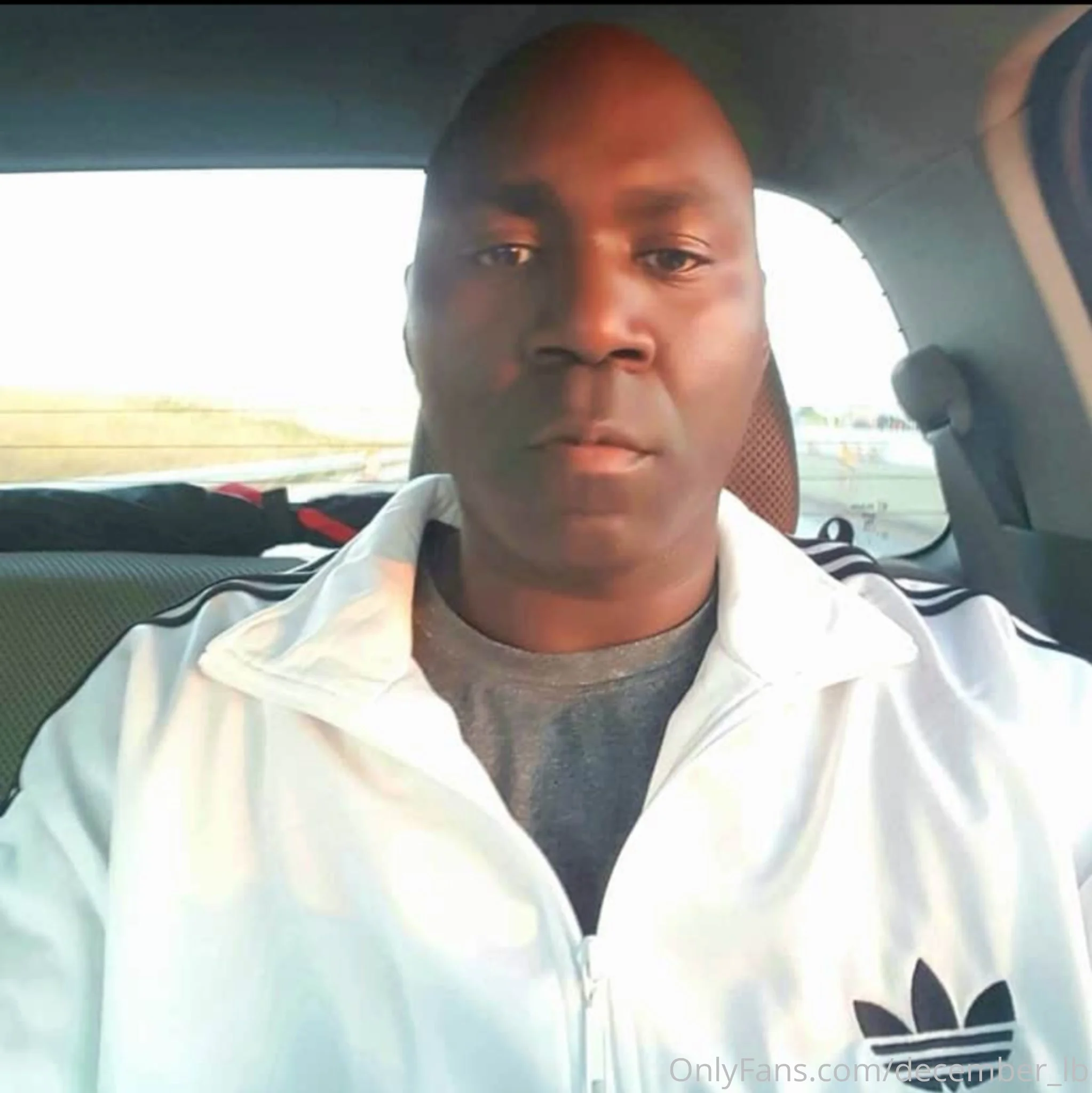 December nude Photo /  Porn - Photo #5