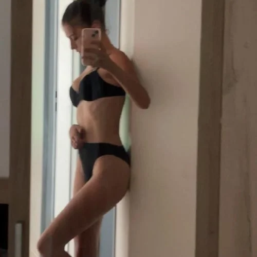 Aline nude Photo /  Porn - Photo #1