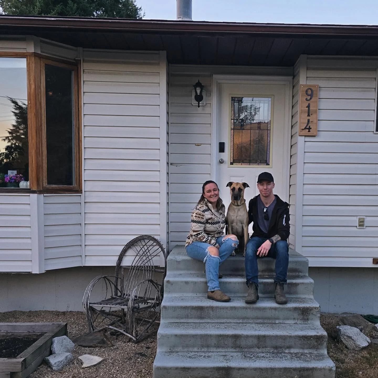 𝑨𝒑𝒓𝒊𝒍 𝑳𝒆𝒆𝒂𝒏𝒏𝒆 nude Photo /  Porn - Photo #35