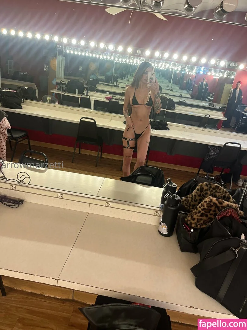 Arrow nude Photo /  Porn - Photo #24