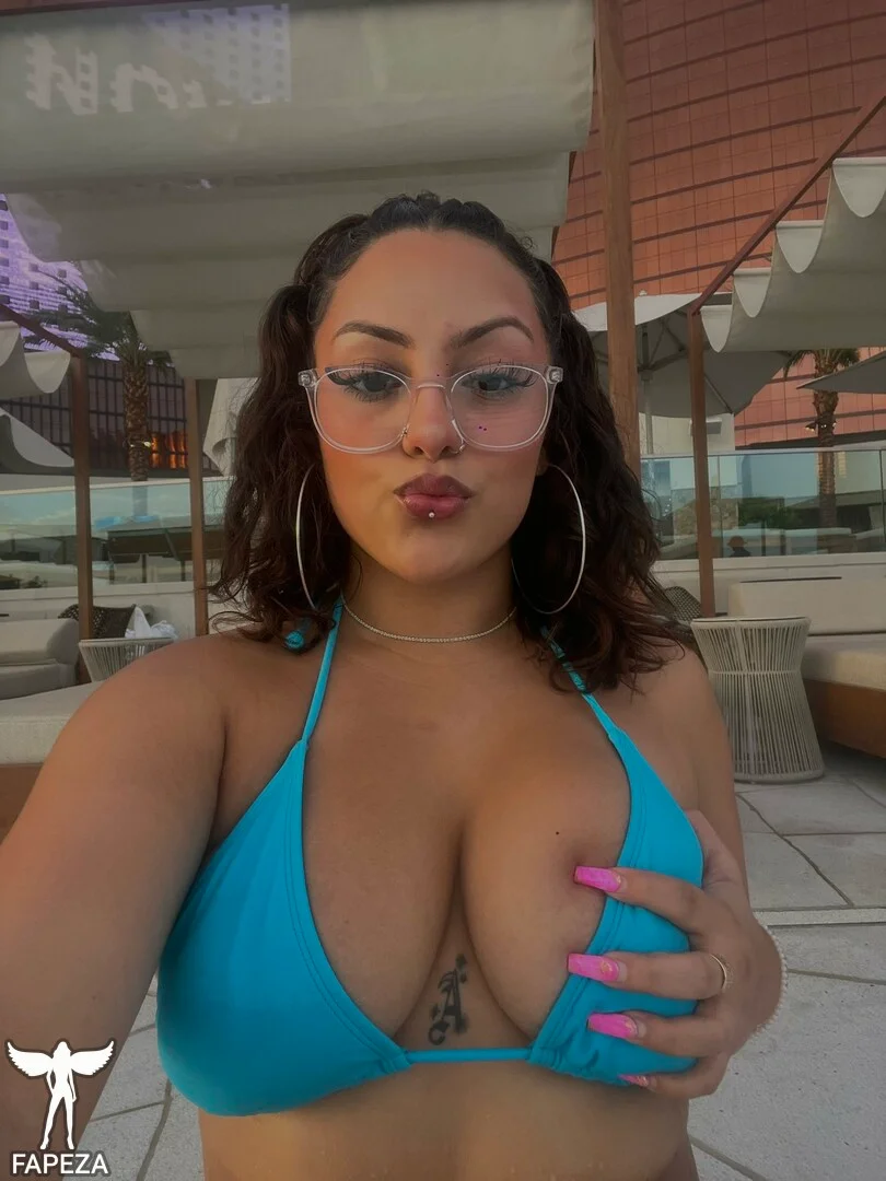 Ash Cash nude Photo /  Porn - Photo #31