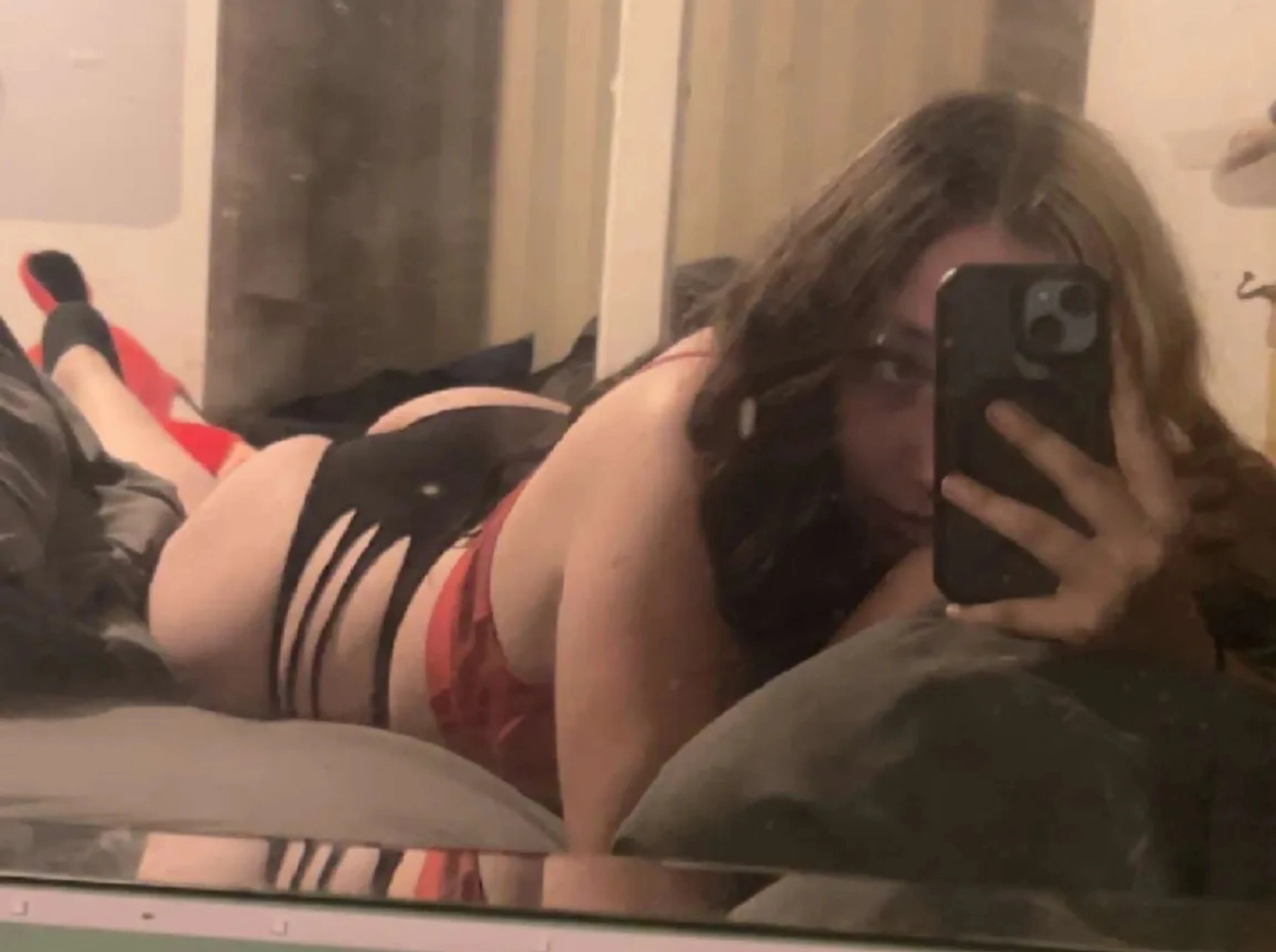 Katie nude Photo /  Porn - Photo #1