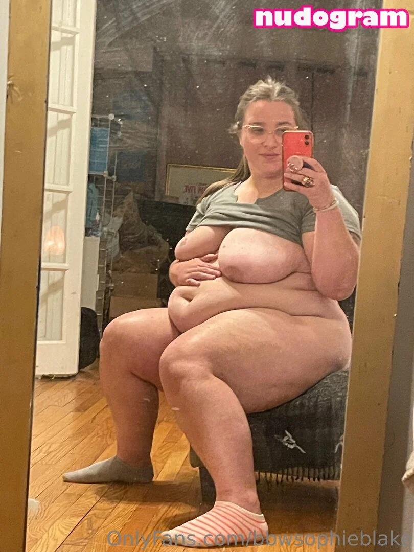 Sophie Blake nude Photo /  Porn - Photo #1