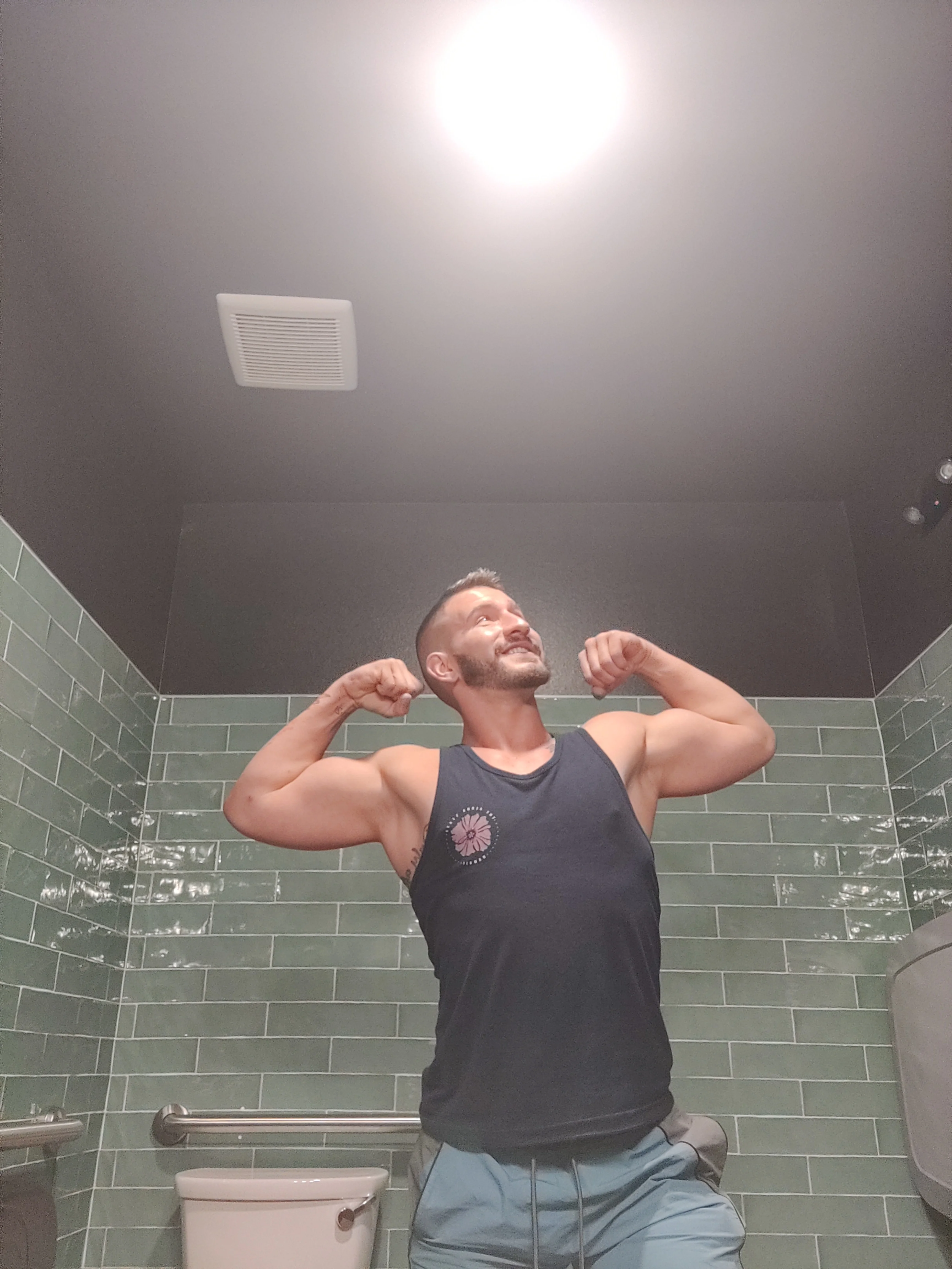 Stephen bivens nude Photo /  Porn - Photo #1