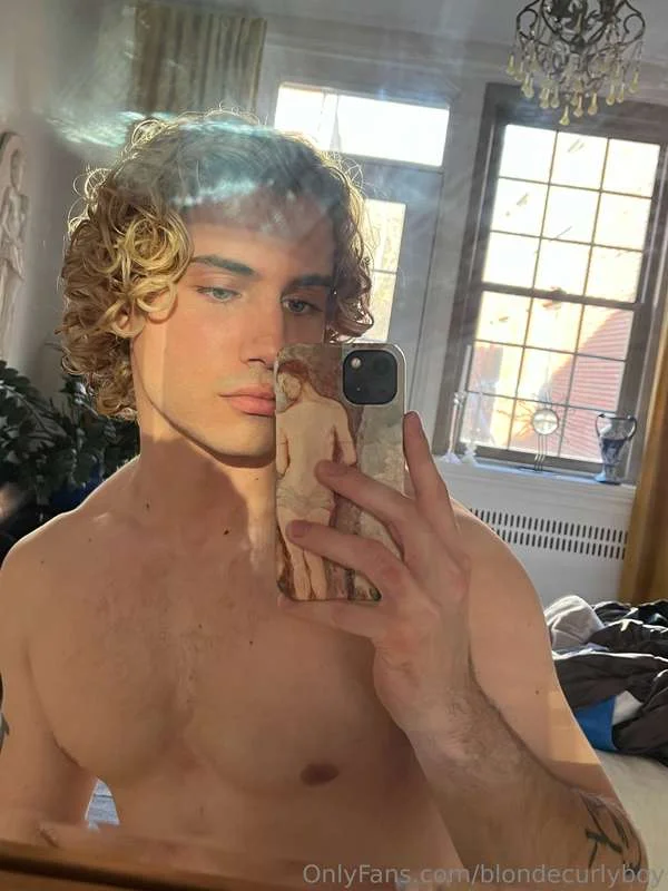 Caleb nude Photo /  Porn - Photo #2