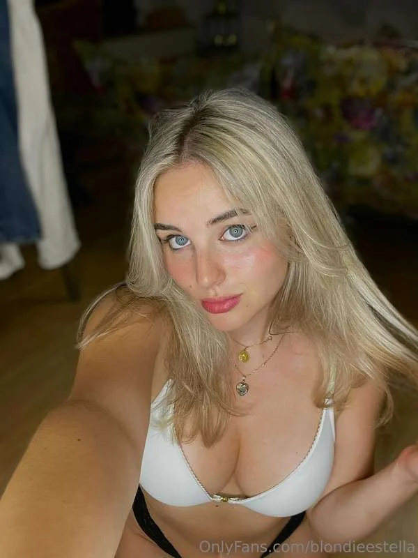 Stella Rey nude Photo /  Porn - Photo #5