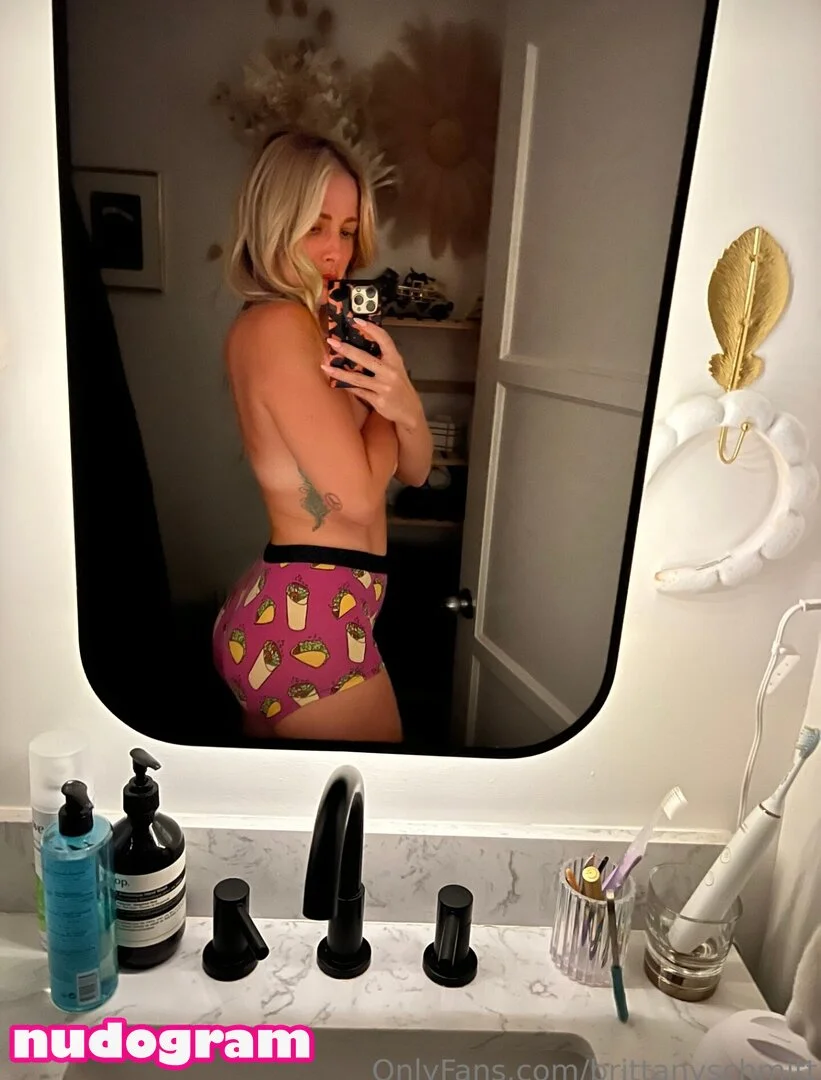 Brittany Schmitt nude Photo /  Porn - Photo #21