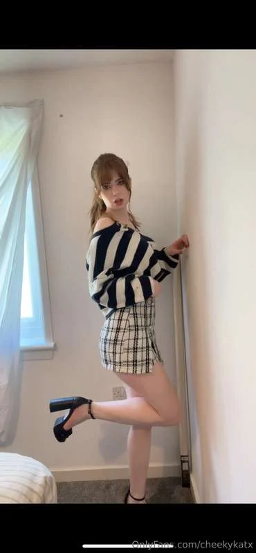 Kat nude Photo / cheekykatx Porn - Photo #7