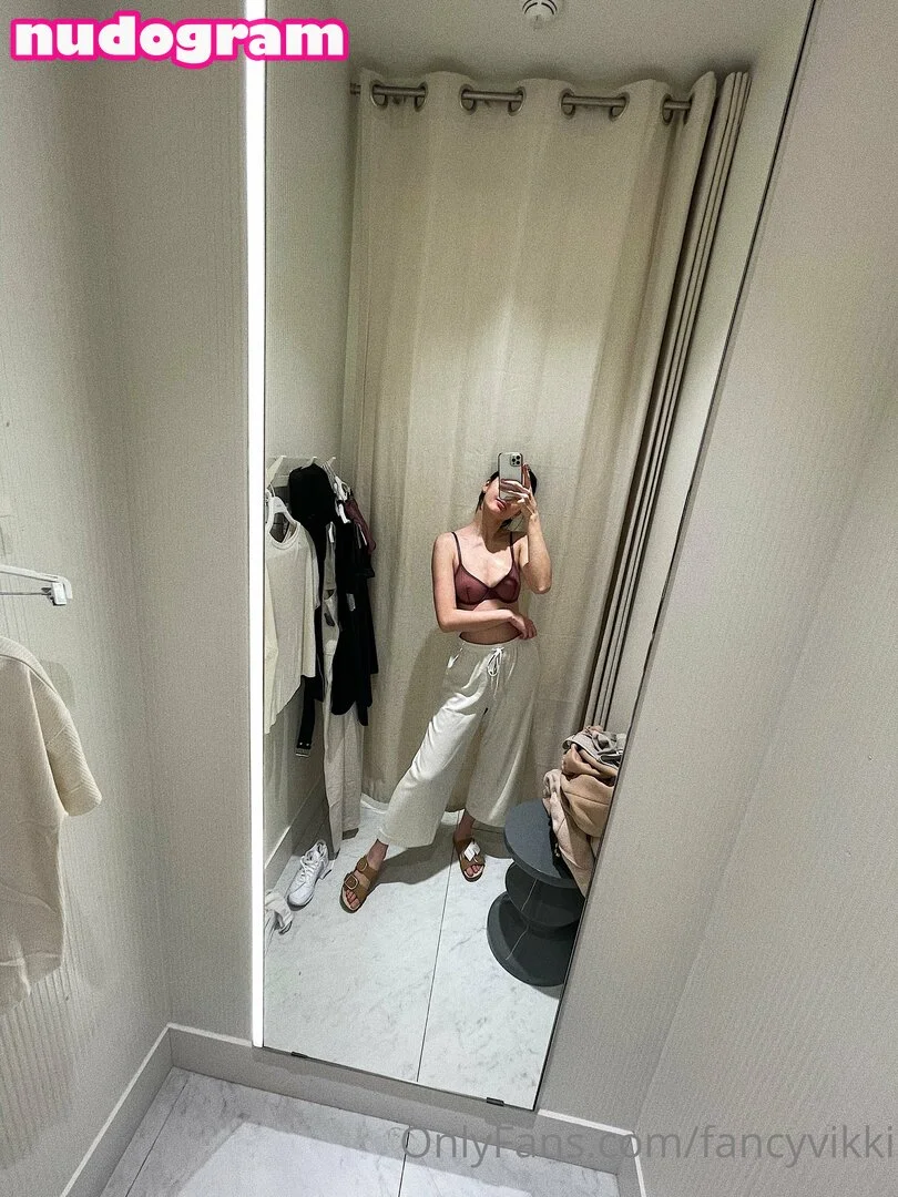 Vixivik nude Photo /  Porn - Photo #31