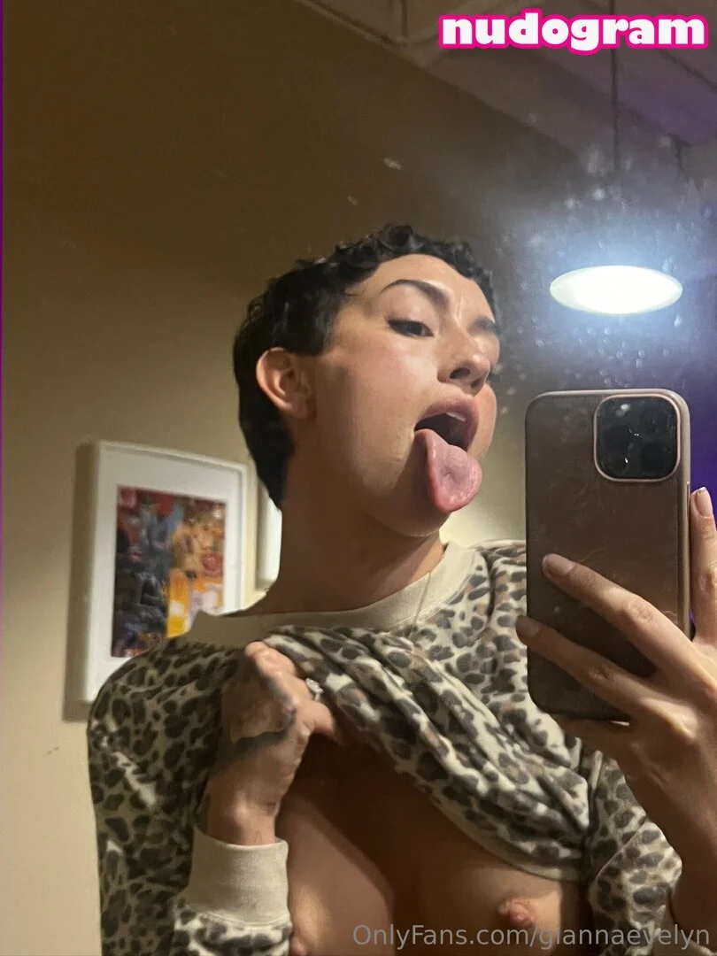 Giannaevelyn nude Photo /  Porn - Photo #12
