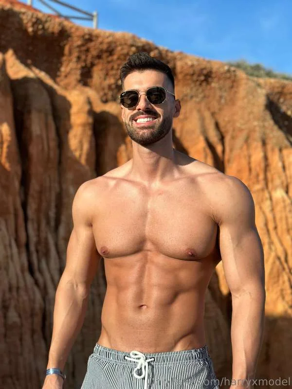 Harry Hart nude Photo /  Porn - Photo #16