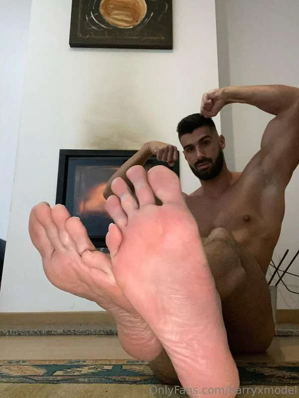 Harry Hart nude Photo /  Porn - Photo #33