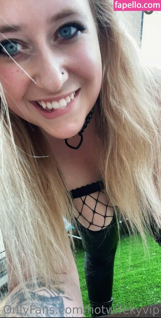 ✨HotwifeKY ♠️ nude Photo /  Porn - Photo #14