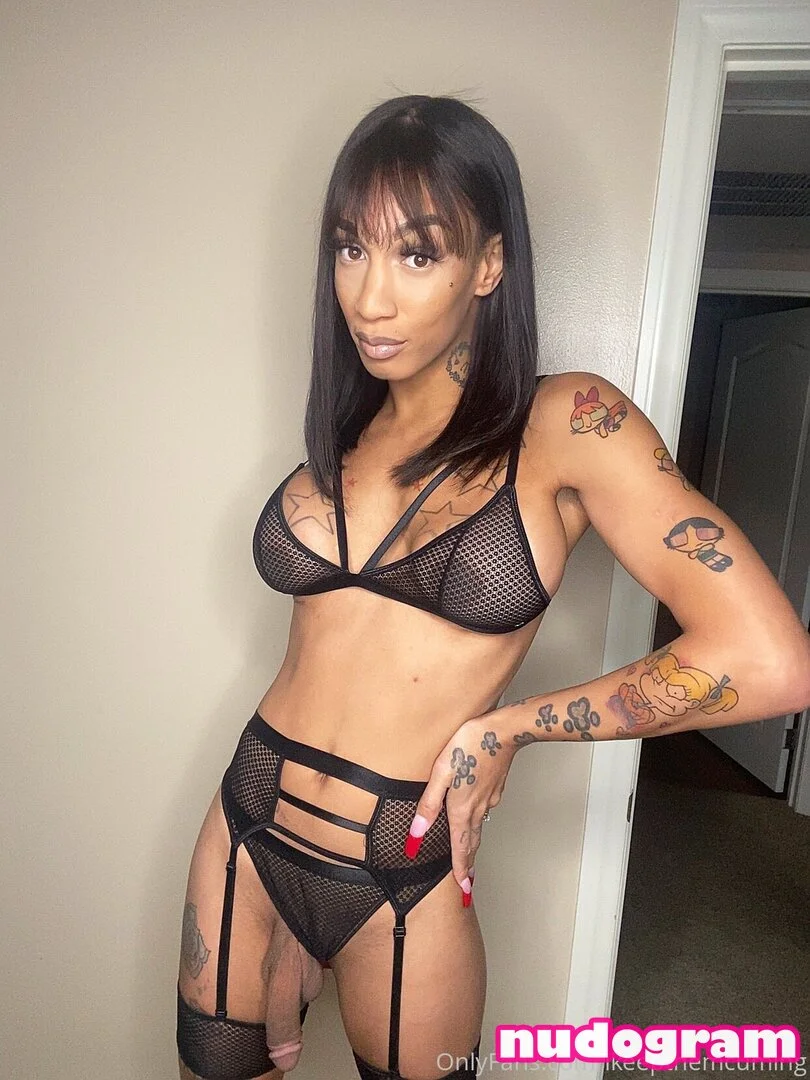 D I S N E Y nude Photo /  Porn - Photo #32