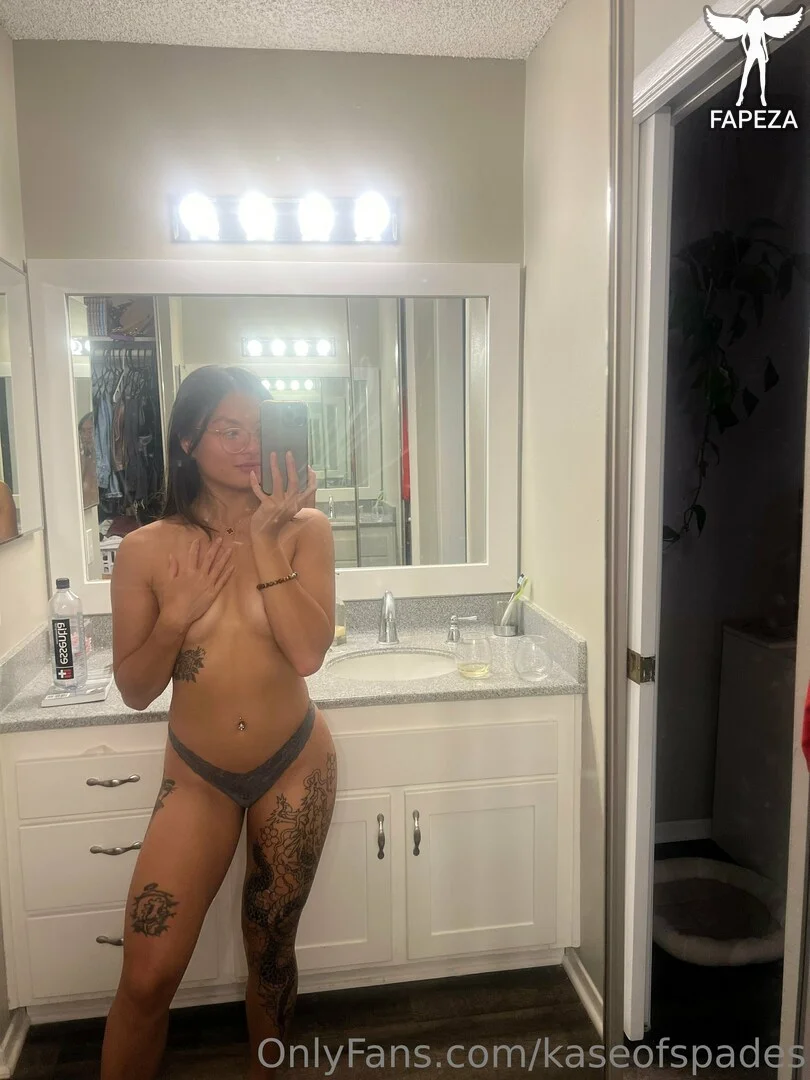 kase nude Photo /  Porn - Photo #31