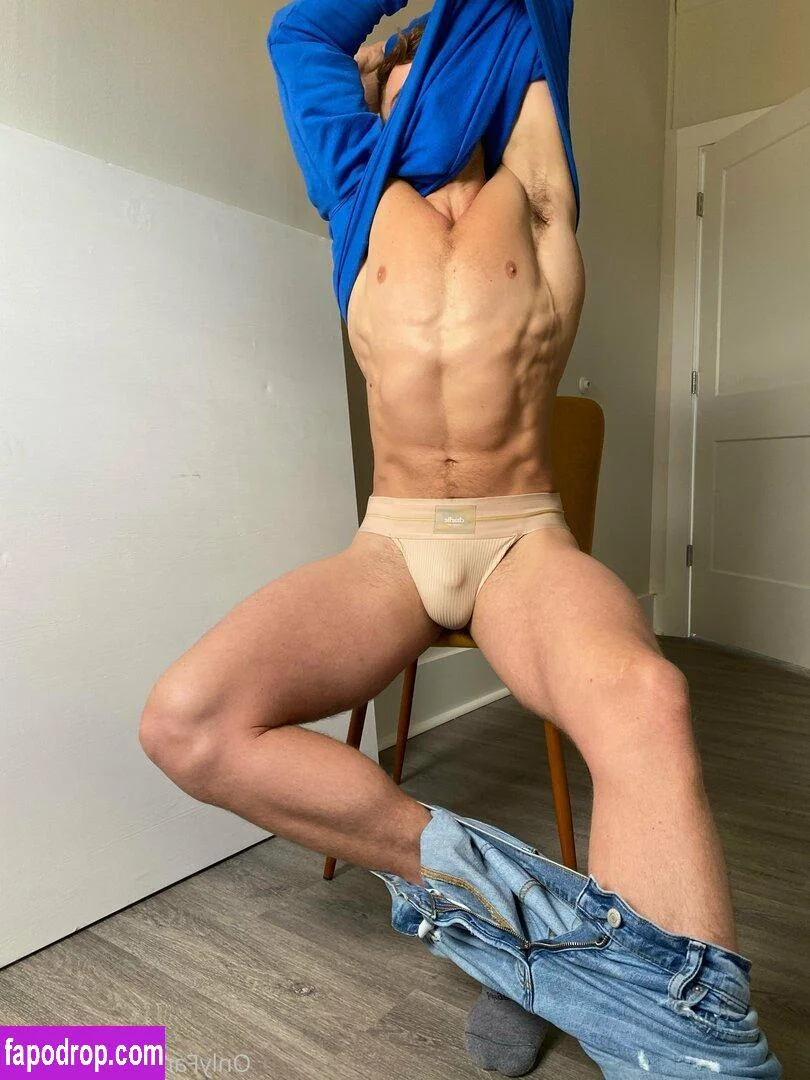 klwhick nude Photo /  Porn - Photo #14