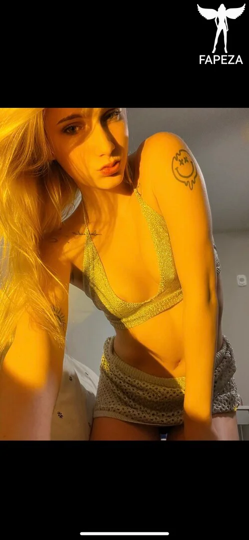 Kyky nude Photo /  Porn - Photo #16