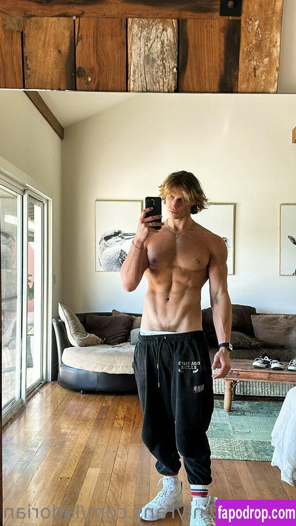 Dorian nude Photo /  Porn - Photo #35