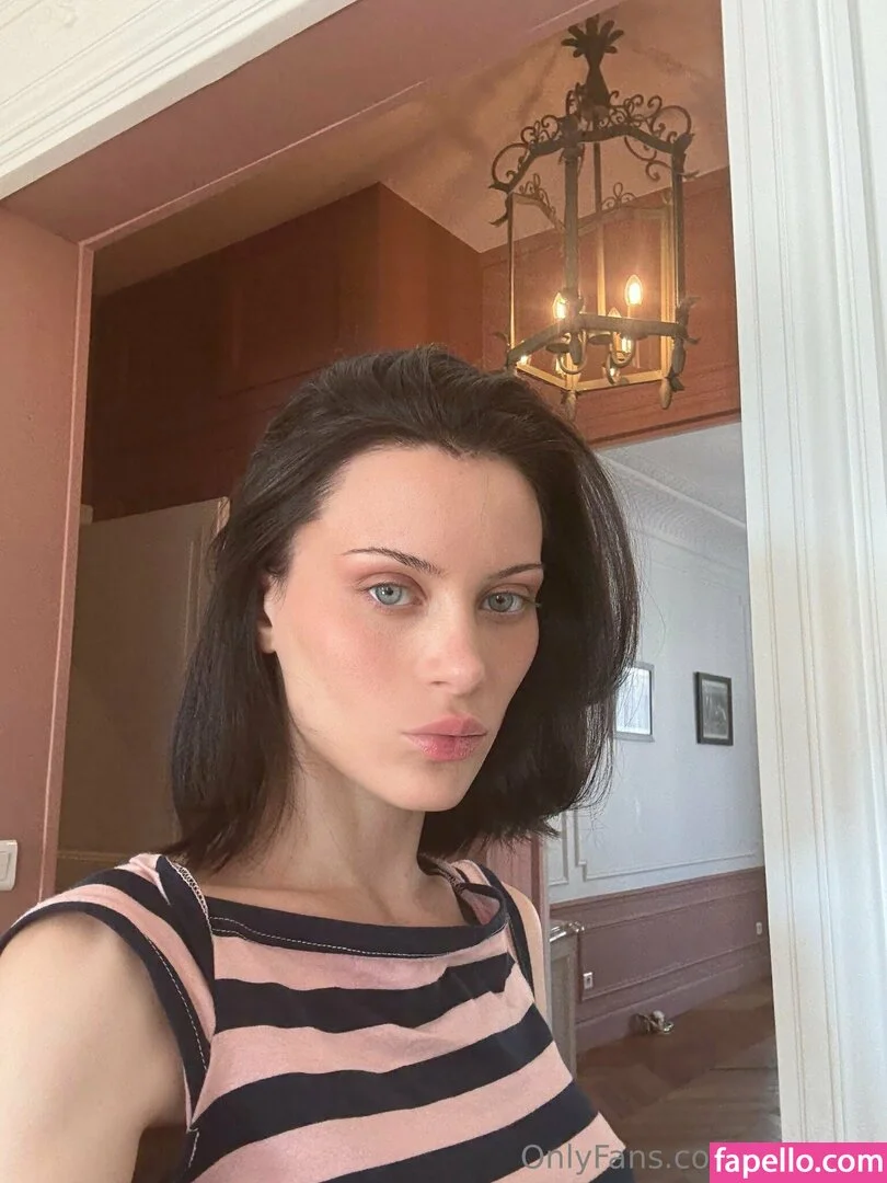 Lana Rhoades nude Photo /  Porn - Photo #22