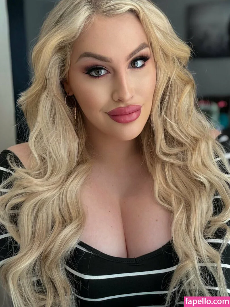 Lexi 🐰 nude Photo /  Porn - Photo #33