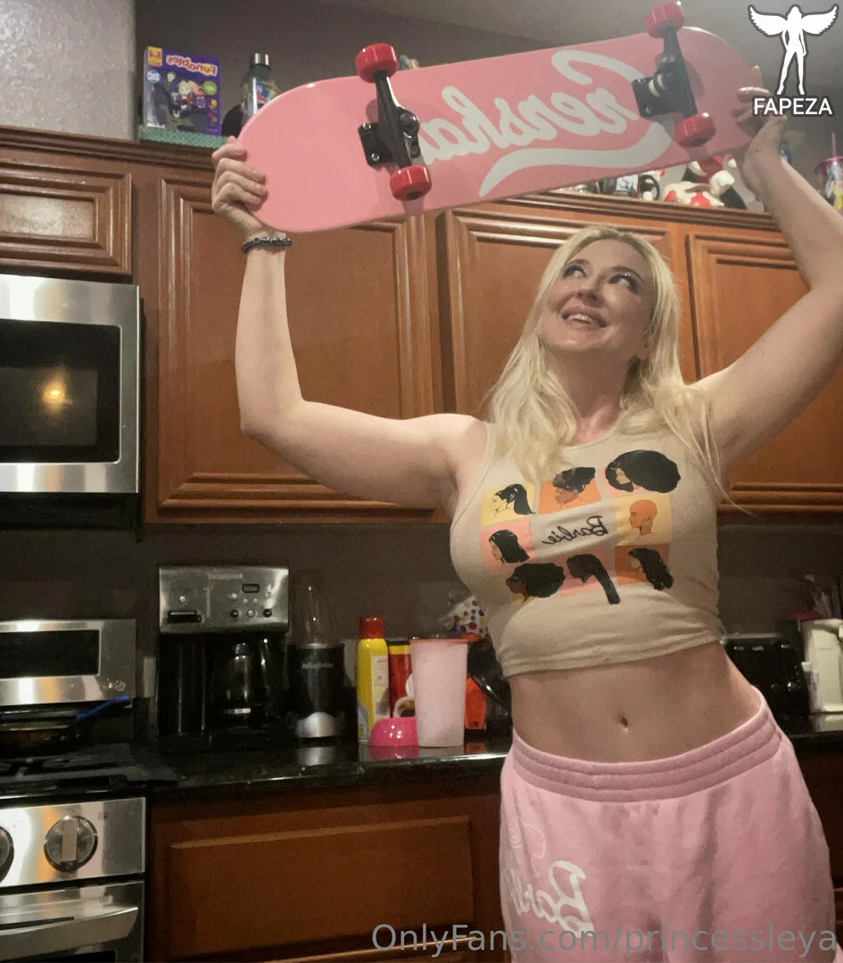 Leya falcon nude Photo /  Porn - Photo #26