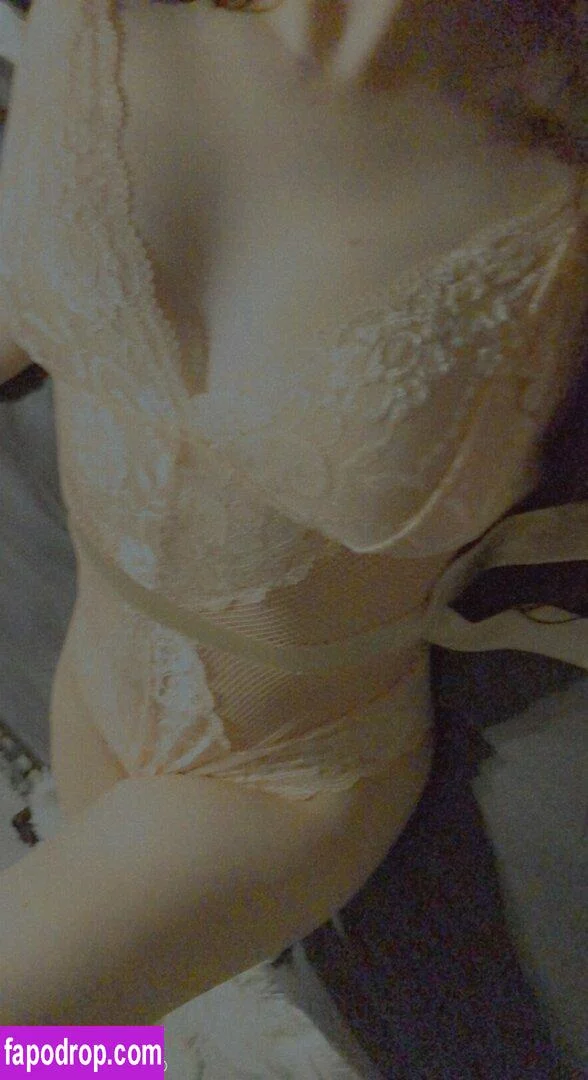 kit ෆ nude Photo /  Porn - Photo #23