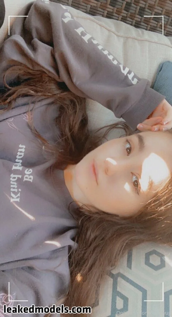 kit ෆ nude Photo /  Porn - Photo #31