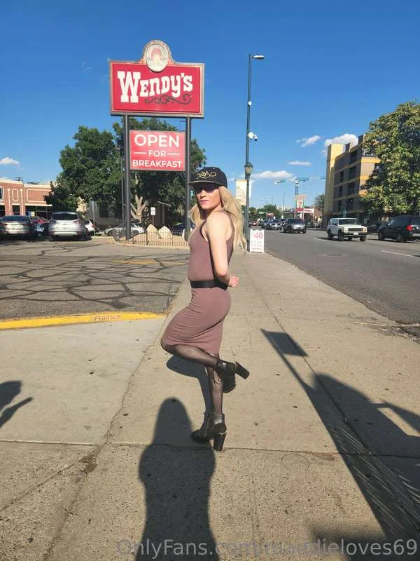 Maddieloves nude Photo / maddieloves69 Porn - Photo #1