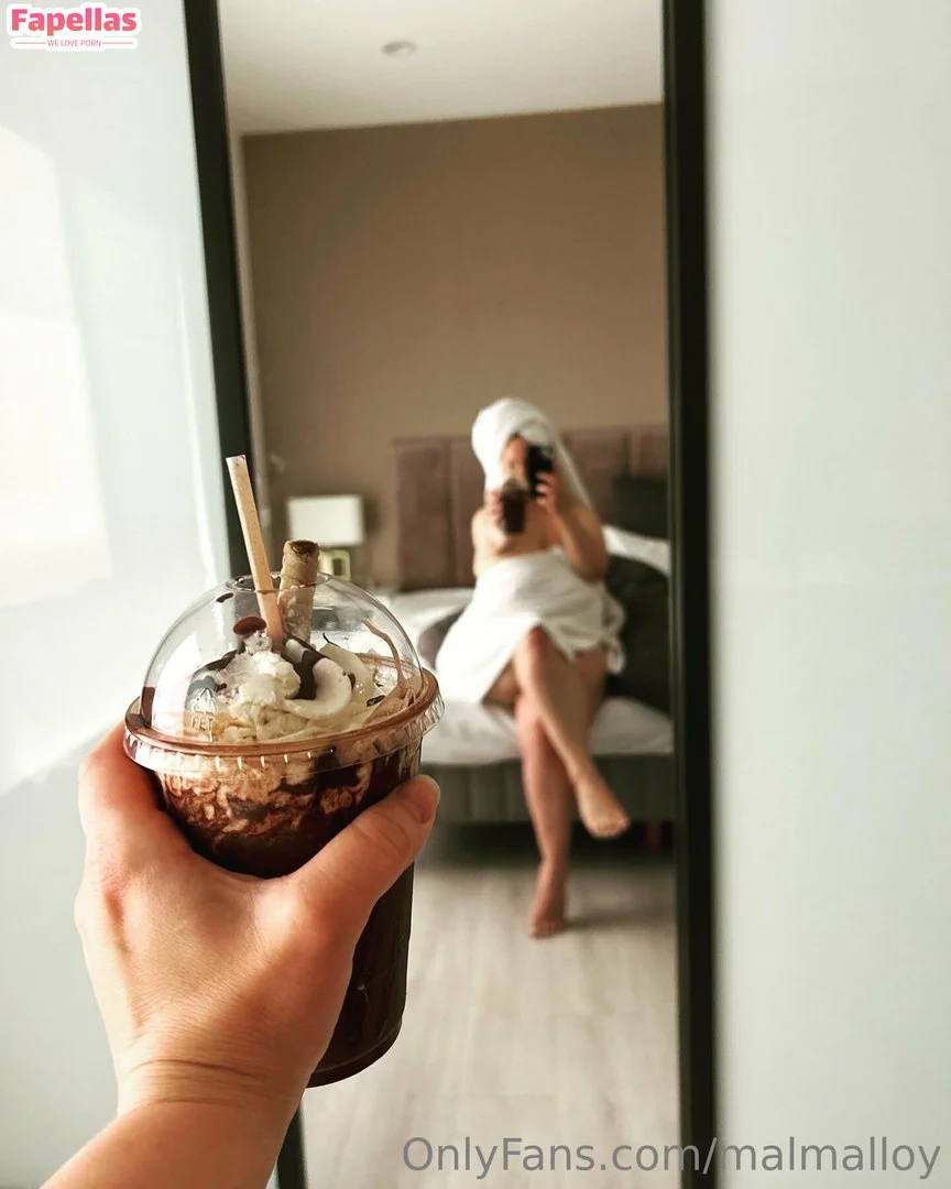 Mal Malloy nude Photo /  Porn - Photo #29