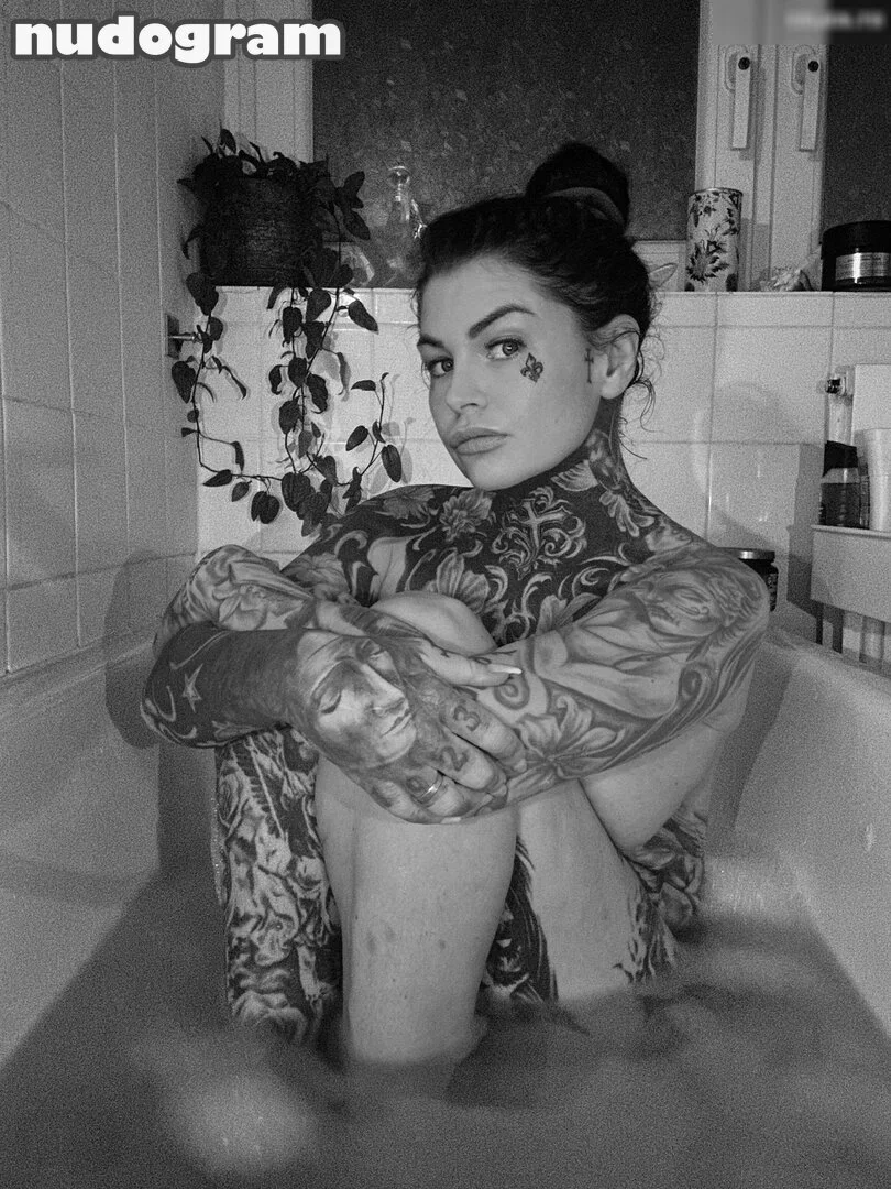 MERRY4FUN nude Photo /  Porn - Photo #15