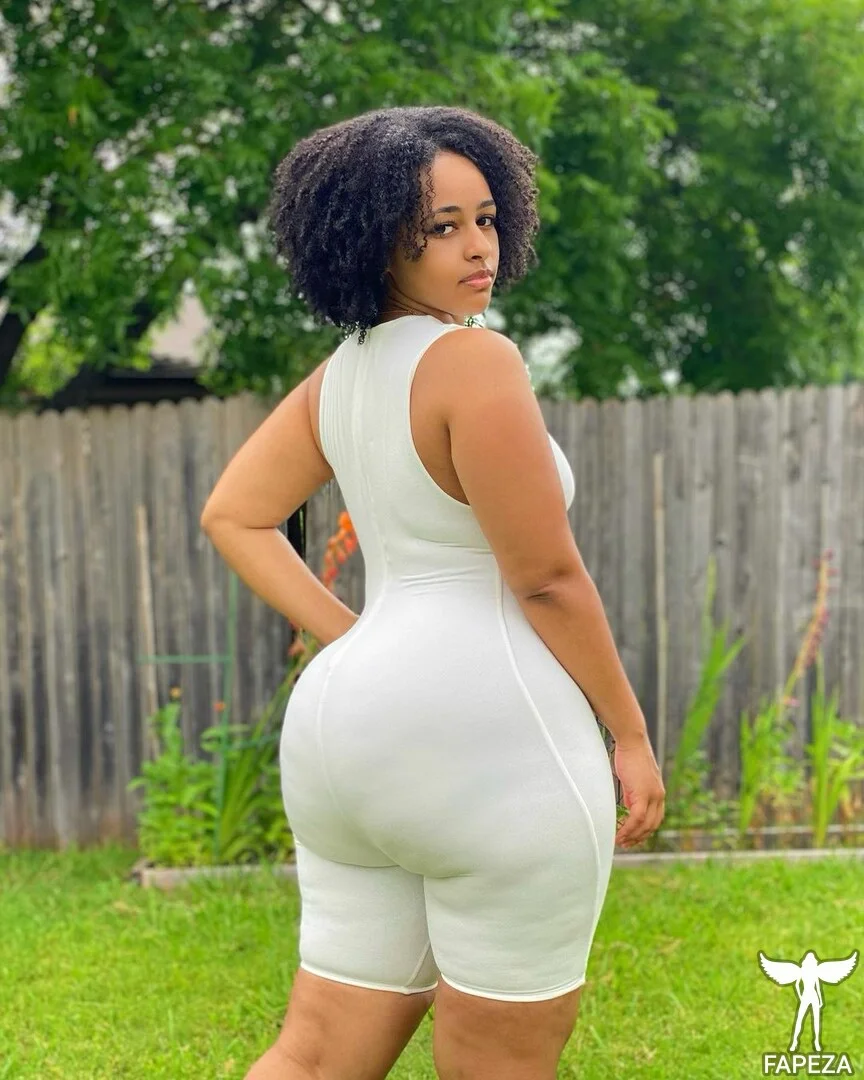 mk nude Photo /  Porn - Photo #17