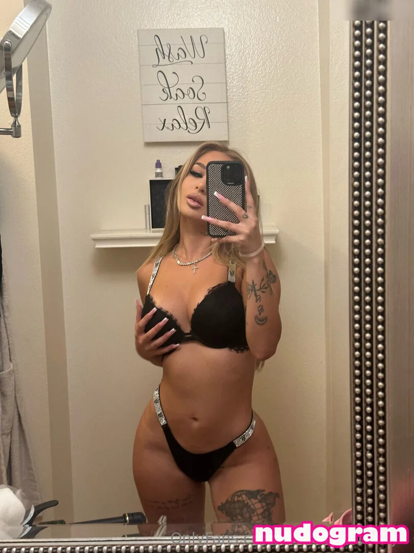 Michelle nude Photo / michellemelodyx Porn - Photo #12