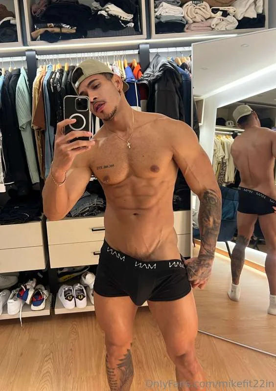 Mikefit nude Photo /  Porn - Photo #11