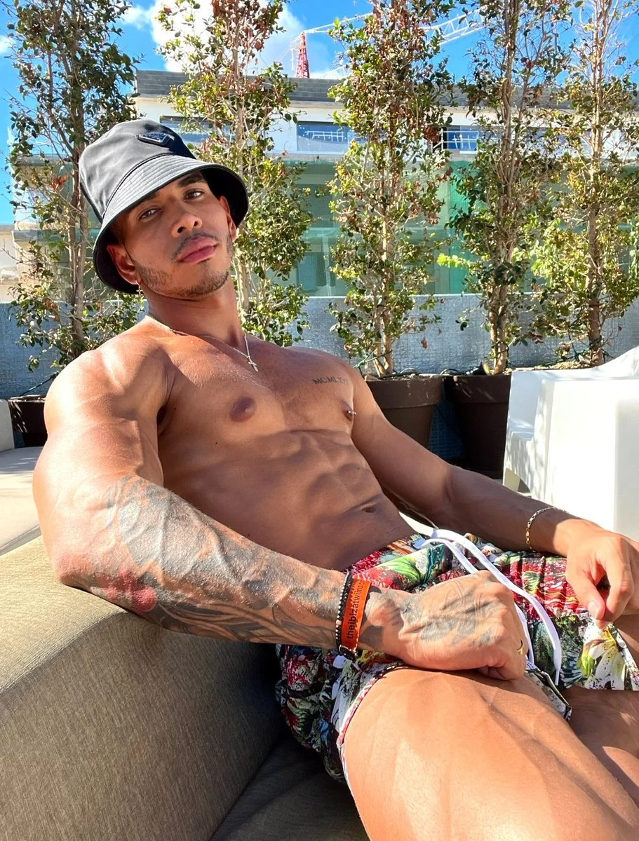 Mikefit nude Photo /  Porn - Photo #31