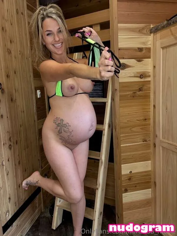 𝓜𝓲𝓻𝓪𝓷𝓭𝓪 𝓜𝓪𝓻𝓲𝓮 nude Photo /  Porn - Photo #17