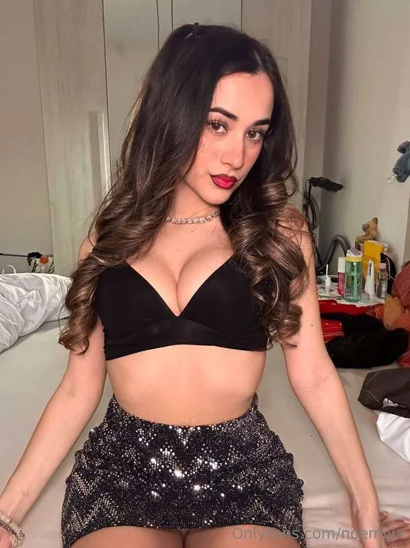 𝗻𝗼𝗲𝗺𝗶𝗷𝗶𝘅 nude Photo /  Porn - Photo #27