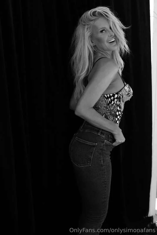 Only Simona nude Photo /  Porn - Photo #6