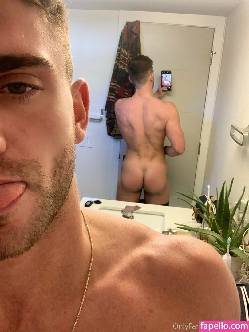 OnlyXXXGuys nude Photo /  Porn - Photo #7