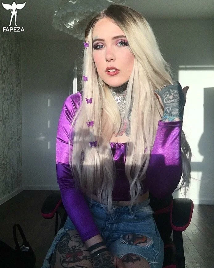 Playstation Princess nude Photo /  Porn - Photo #19