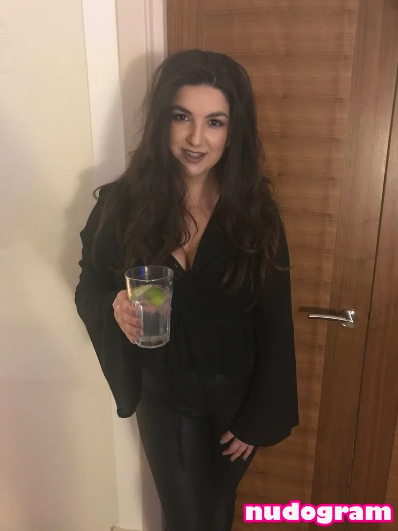 Cole McKenna nude Photo / postcoleonmain Porn - Photo #8