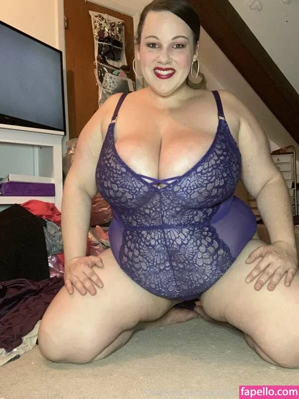 Racked Ruby nude Photo /  Porn - Photo #4