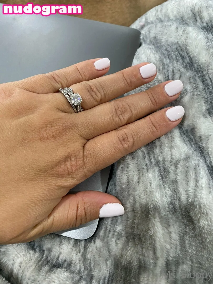 Ms V nude Photo / realmsvisual Porn - Photo #9