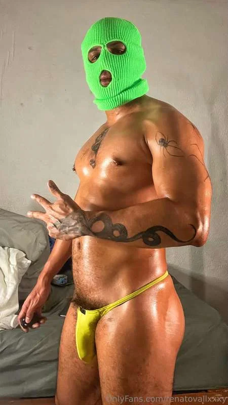 Pervert Valley nude Photo /  Porn - Photo #7