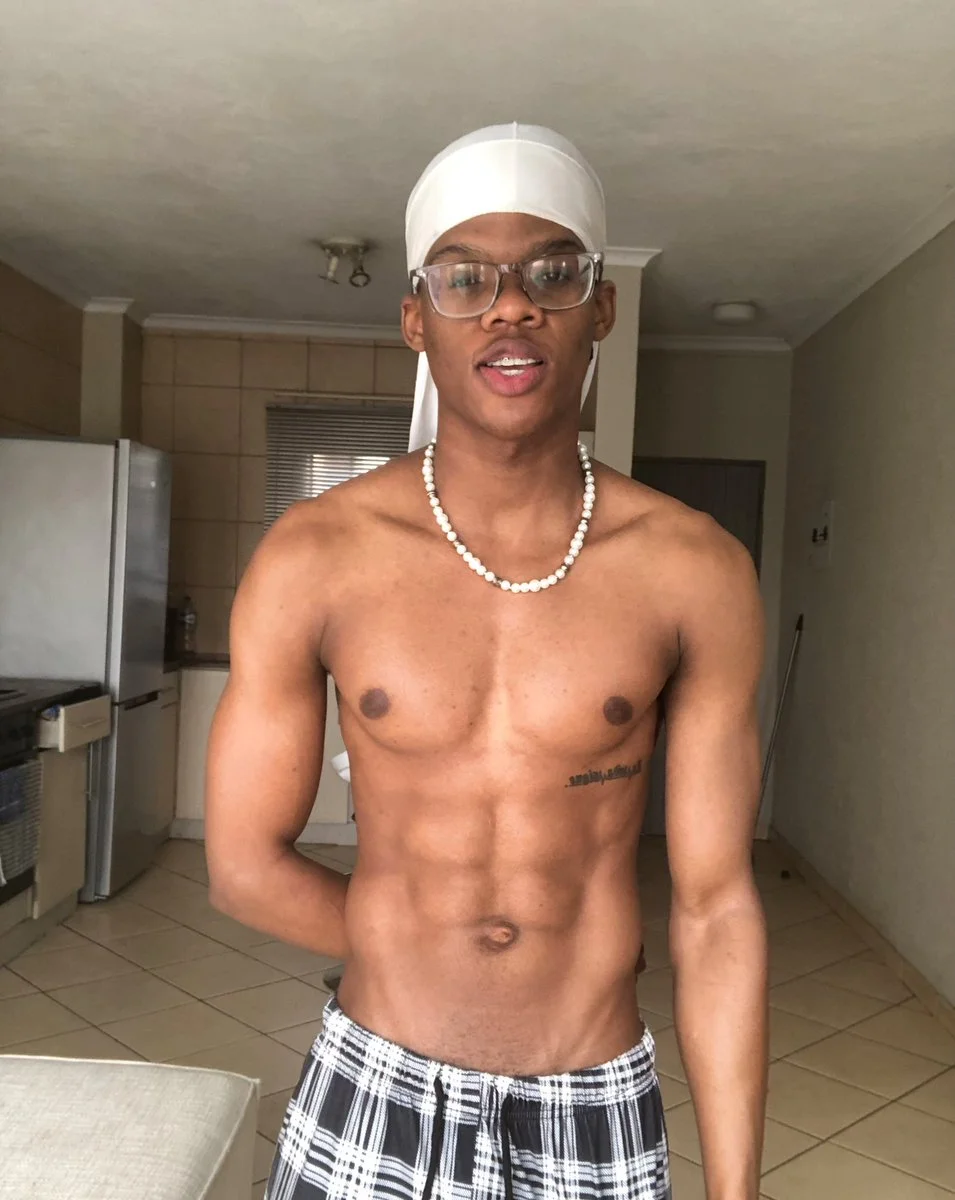 RonaldJustLiving nude Photo /  Porn - Photo #13