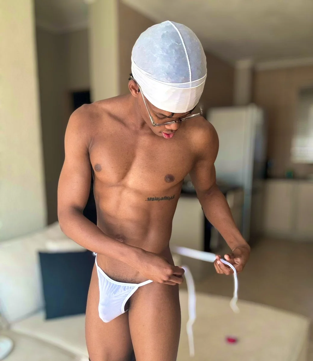 RonaldJustLiving nude Photo /  Porn - Photo #7