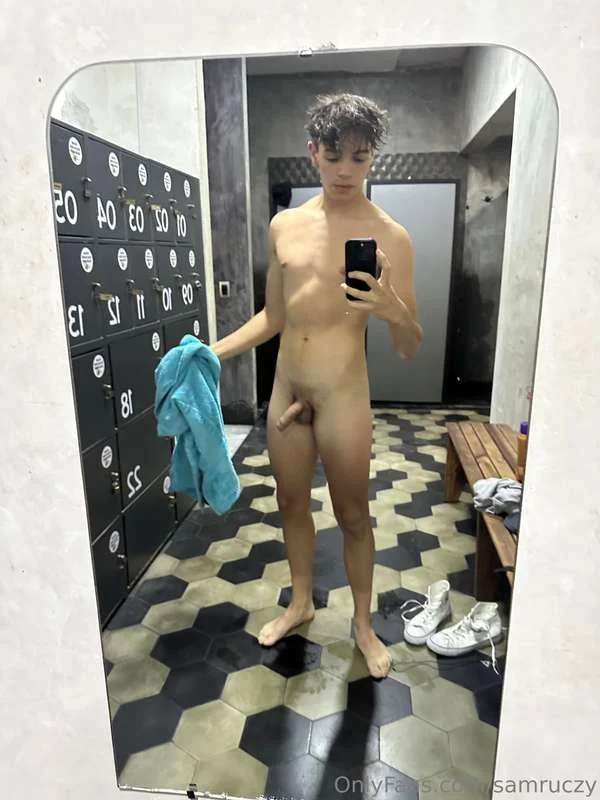 sam nude Photo /  Porn - Photo #12