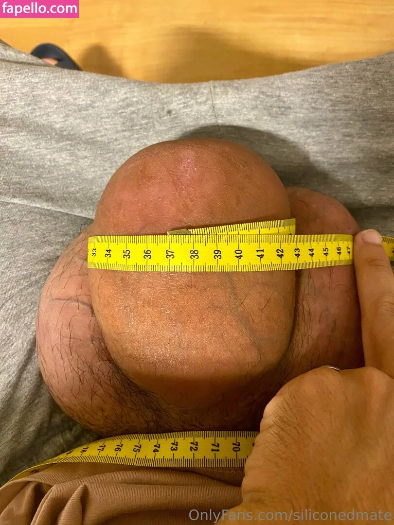 MEGA SILICONED KING   TOP 3% 🥵😎🏀🍆 nude Photo /  Porn - Photo #30